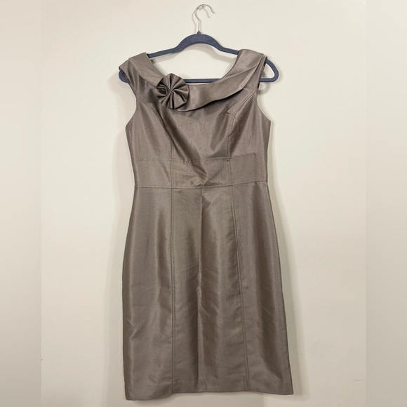 Calvin Klein Taupe Metallic Mini Cocktail Dress 6 - Picture 3 of 13